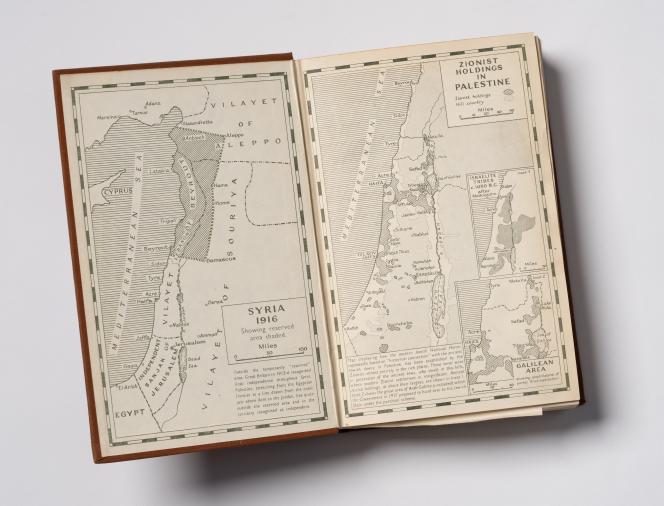 Fig. 3 - Binnenin J. M. N. Jeffries, Palestine: the reality, 1939 - foto Cees de Jonge