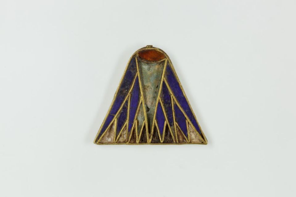 Fig 18: Golden lotus pendant inlaid with stones from Egypt – MET – [43.2.5](https://www.metmuseum.org/art/collection/search/546197)