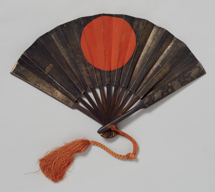 Japanese example of an iron war fan - [Lempertz](https://www.lempertz.com/en/catalogues/lot/1157-1/128-an-iron-war-fan-gunsen-edo-period.html)