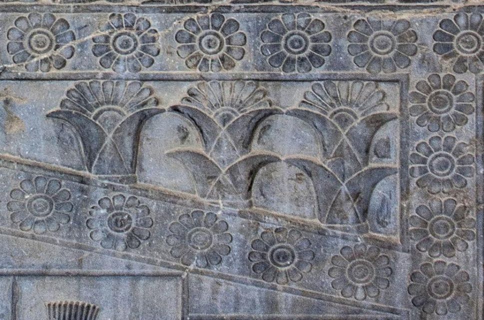 Fig 21: Lotus flowers depicted on reliefs of the palace in Persepolis – [wikicommons](https://commons.wikimedia.org/wiki/File:Persepolis_lotus_and_rosettes_in_the_Palace.jpg)