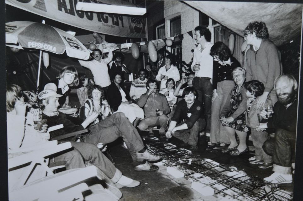 The centenary of the street, with banners and flags stretched between the houses - Photo taken from the Bastiaan family archive