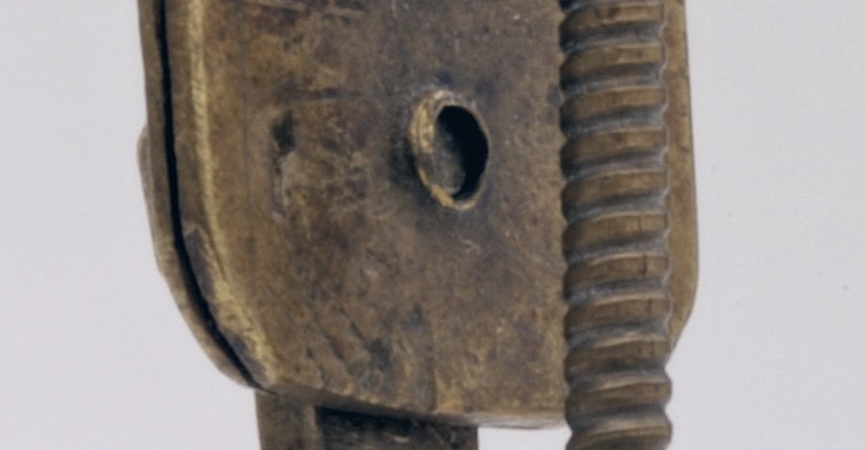 Markings on the real microscope - Rijksmuseum Boerhaave - [V07017](https://boerhaave.adlibhosting.com/Details/collect/17260)