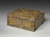 Fig. 16 - _Nanban_ box, made in Japan, late 16th century. Lacquer with inlays of mother-of-pearl. - Metropolitan Museum of Art (New York). - [2015.500.2.51.](https://www.metmuseum.org/art/collection/search/42619)
