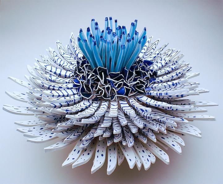 Fig 11: Exquisite Sculptural Blooms Made with Thousands of Ceramic Shards - [My Modern Met/Sara Barnes](https://mymodernmet.com/zemer-peled-ceramic-shard-sculptures/)