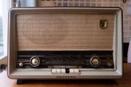 An old radio bought in Leiden - Photography Chi-ching Lam