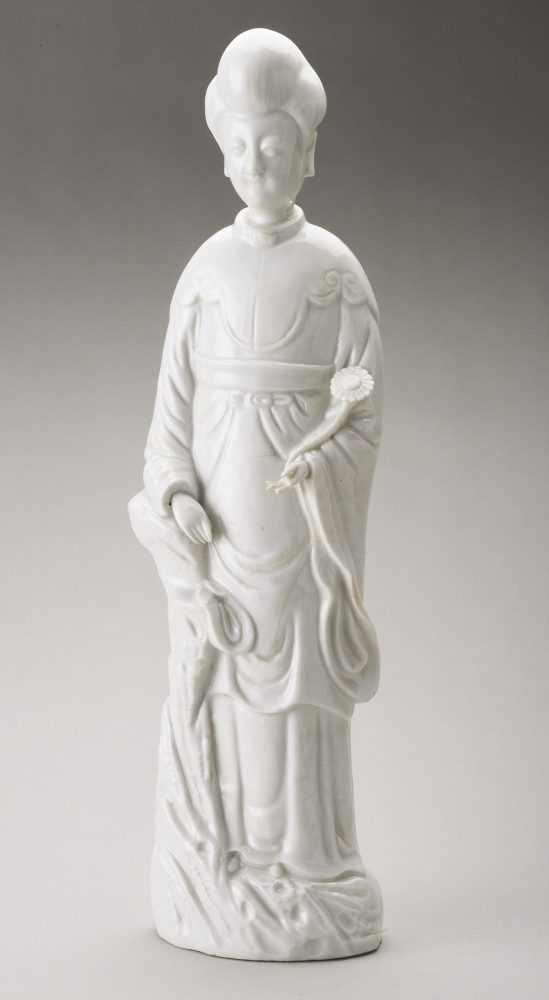 Figure of Guanyin standing late 17th-early 18th century - Royal Collection Trust - RCIN 58989.jpg
