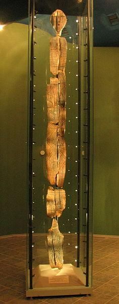 The Russian 'Shigir doll' is the oldest known totem pole in the world today. The pole is estimated to be about 15.000 years old <note>Thomas Terberger et al. 2021 </note>.