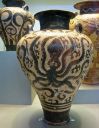 Minoan pottery Late Minoan amphora with marine style, found at Zakros - Ashmolean Museum - [Wikicommons](https://commons.wikimedia.org/wiki/File:Amphora_with_Octopus_(3406154155).jpg)